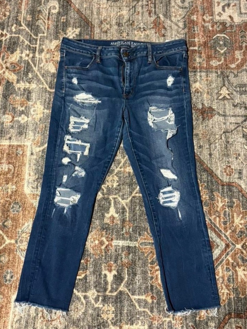 American Eagle Outfitters Women's Distressed Dark Blue Skinny Jeans Super Stretc